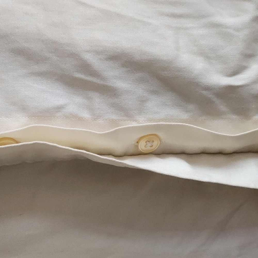 Banana republic premium quality shirt - Picture 4 of 10